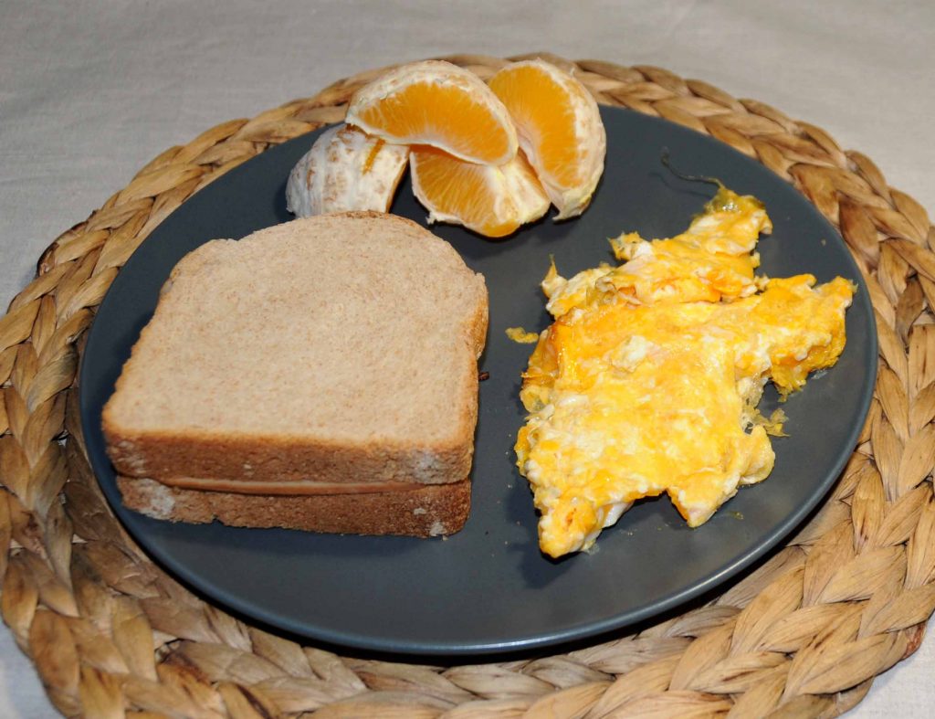 Δίαιτα δυο εβδομάδων με βάση το αυγό - Ομελέτα και τόστ γαλοπούλα - Two-Week Egg Diet - Omelette and turkey tost