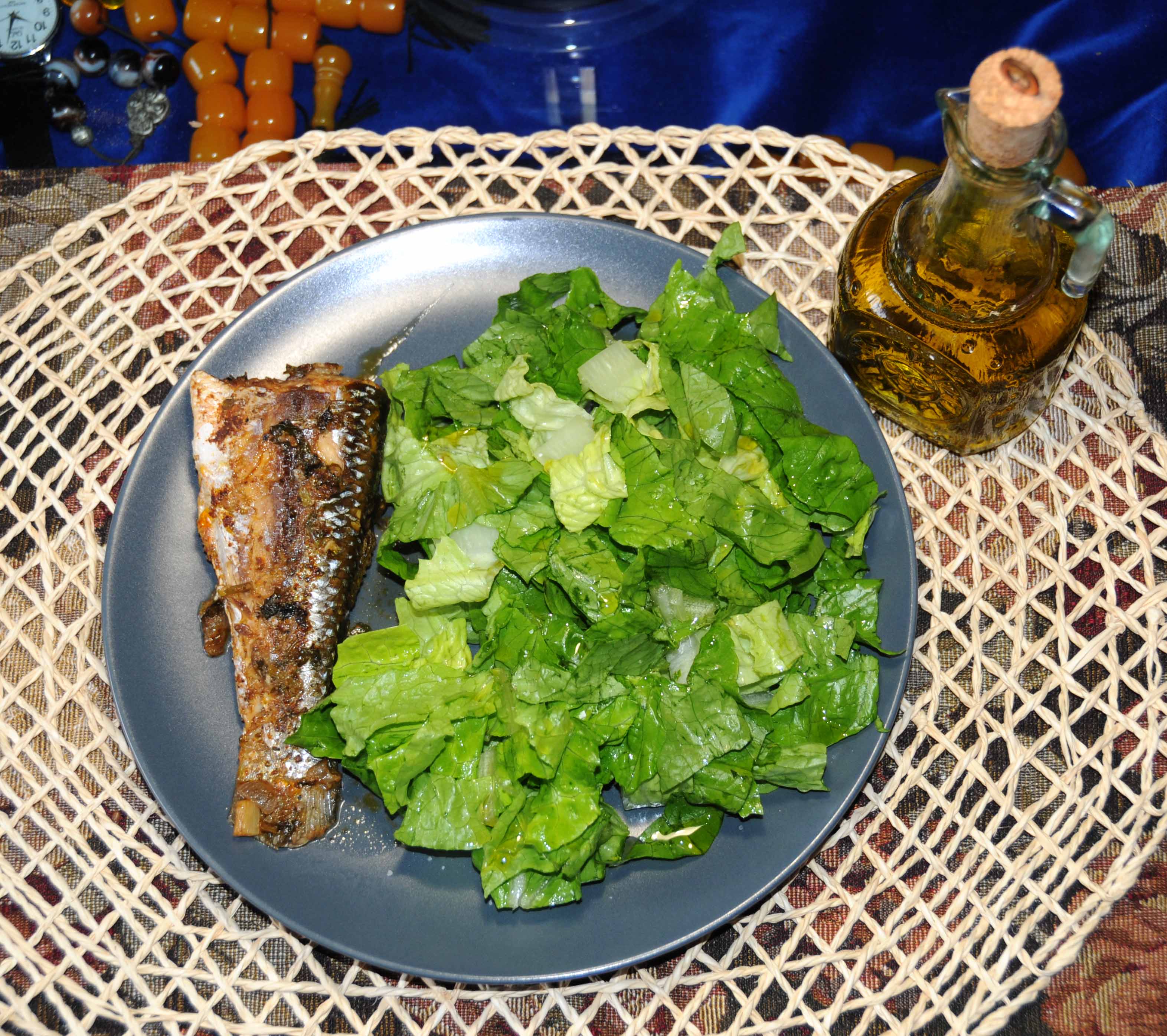 Ψητός κέφαλος πλακί με σαλάτα﻿ - Roast Mugiliformes with salad