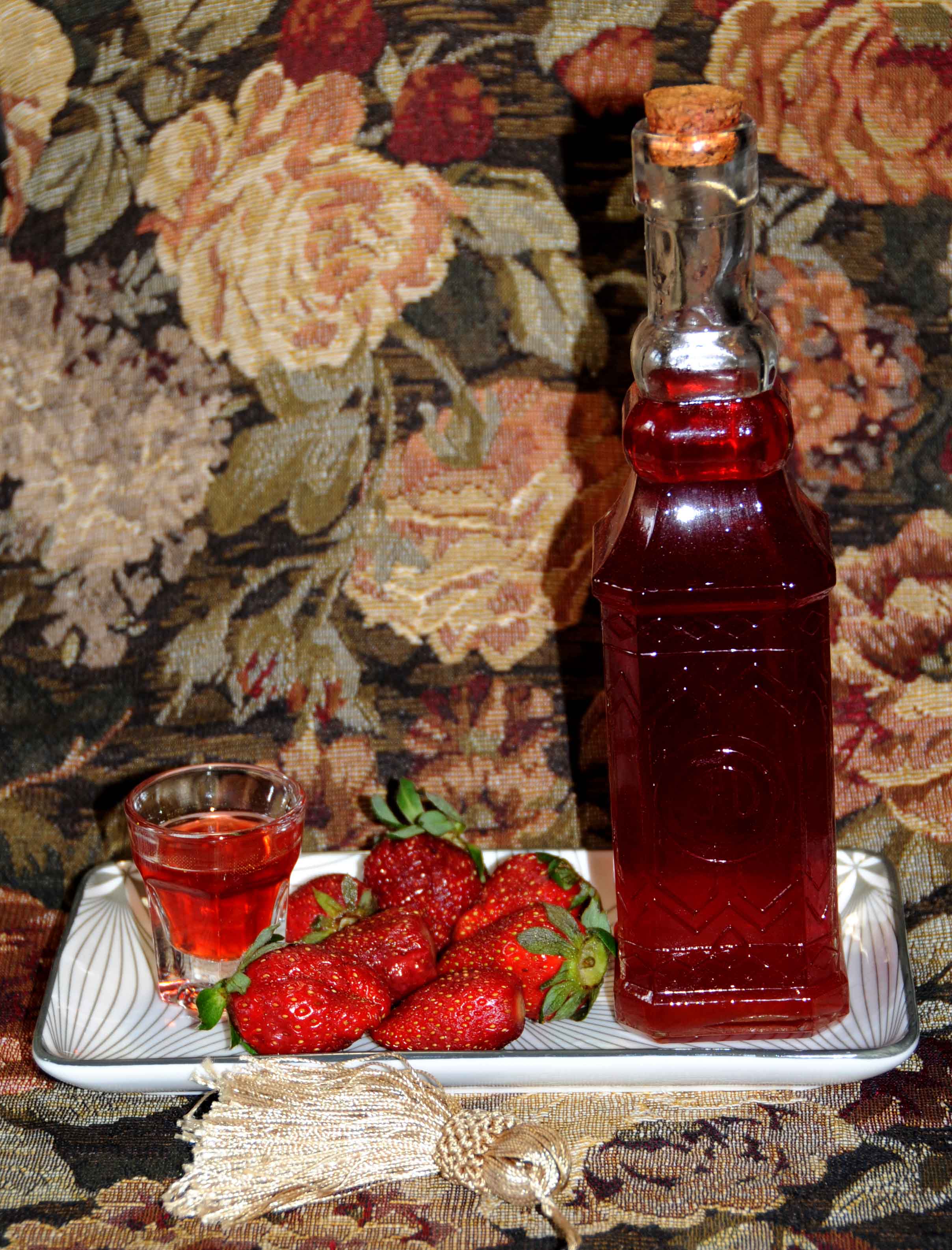 Λικέρ φράουλα - Strawberry liqueur