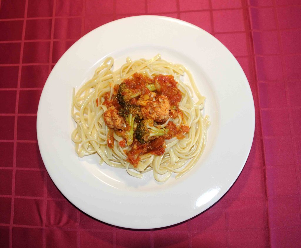 Λαζάνια με σάλτσα λαχανικών - Noodles with Vegetable Sauce