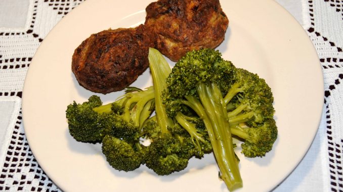 Μπιφτέκια με μπρόκολο - Broccoli burgers