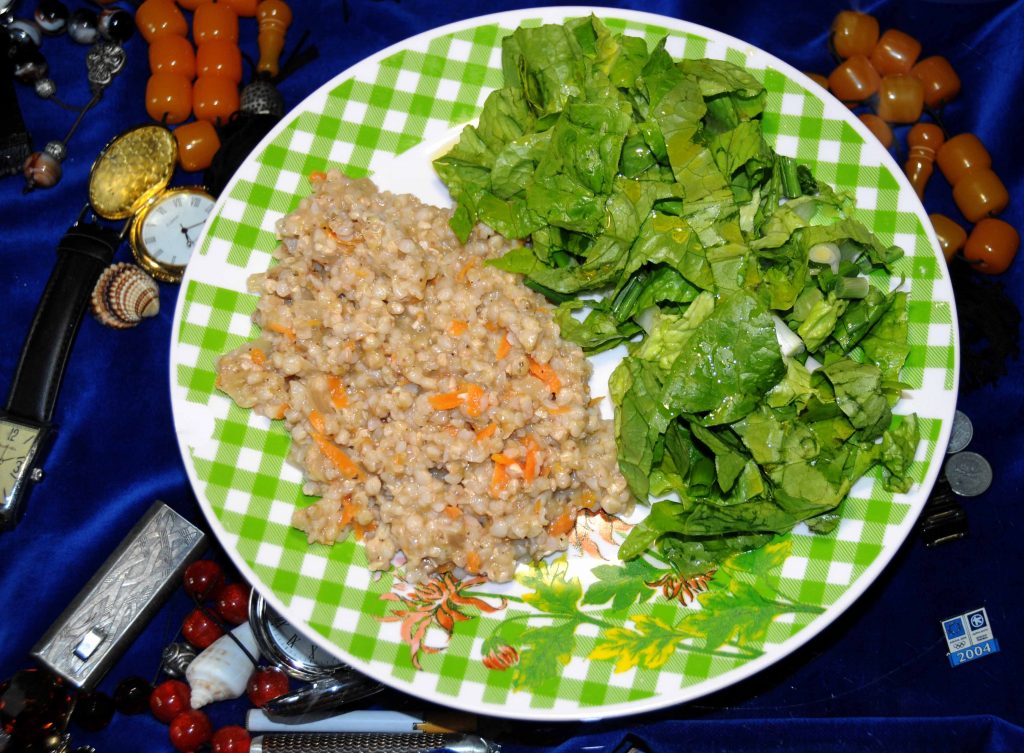 Φαγόπυρο με σαλάτα μαρούλι - Buckwheat with Lettuce Salad