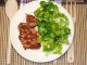 Ψαρονέφρι κοκκινιστό με σαλάτα - Tenderloin with salad