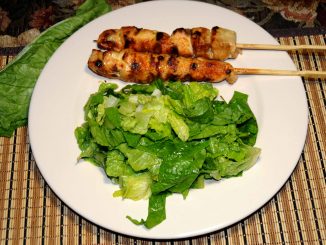 καλαμάκια κοτόπουλο με σαλάτα - Straw Chicken with Salad