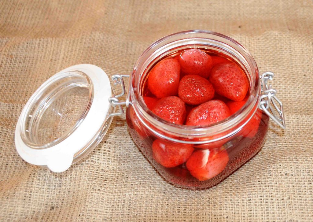 Κομπόστα φράουλες - Strawberries Compote