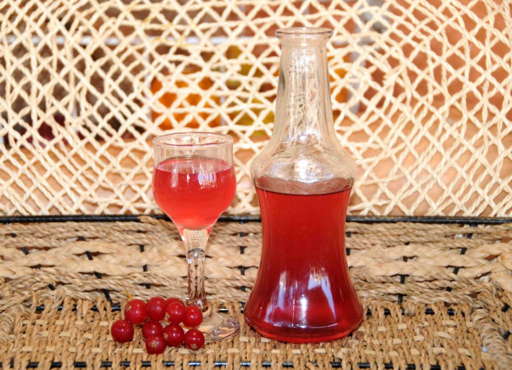 Λικέρ φραγκοστάφυλο - Redcurrant liqueur