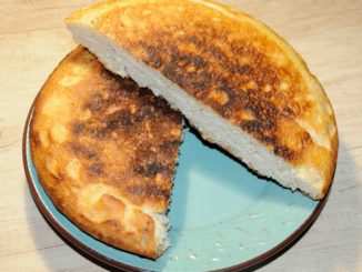Εύκολο και νόστιμο ψωμί στο τηγάνι